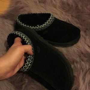 Ugg slippers